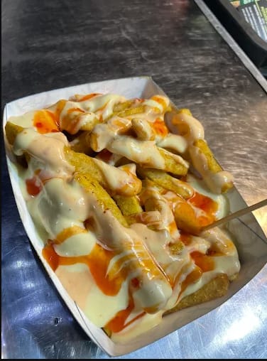 eaglelyst's fries stall - arbaz abbasi - bizkia international